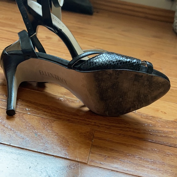 Ellen Tracy Black leather high heels with snake embossed detail - Picture 7 of 7